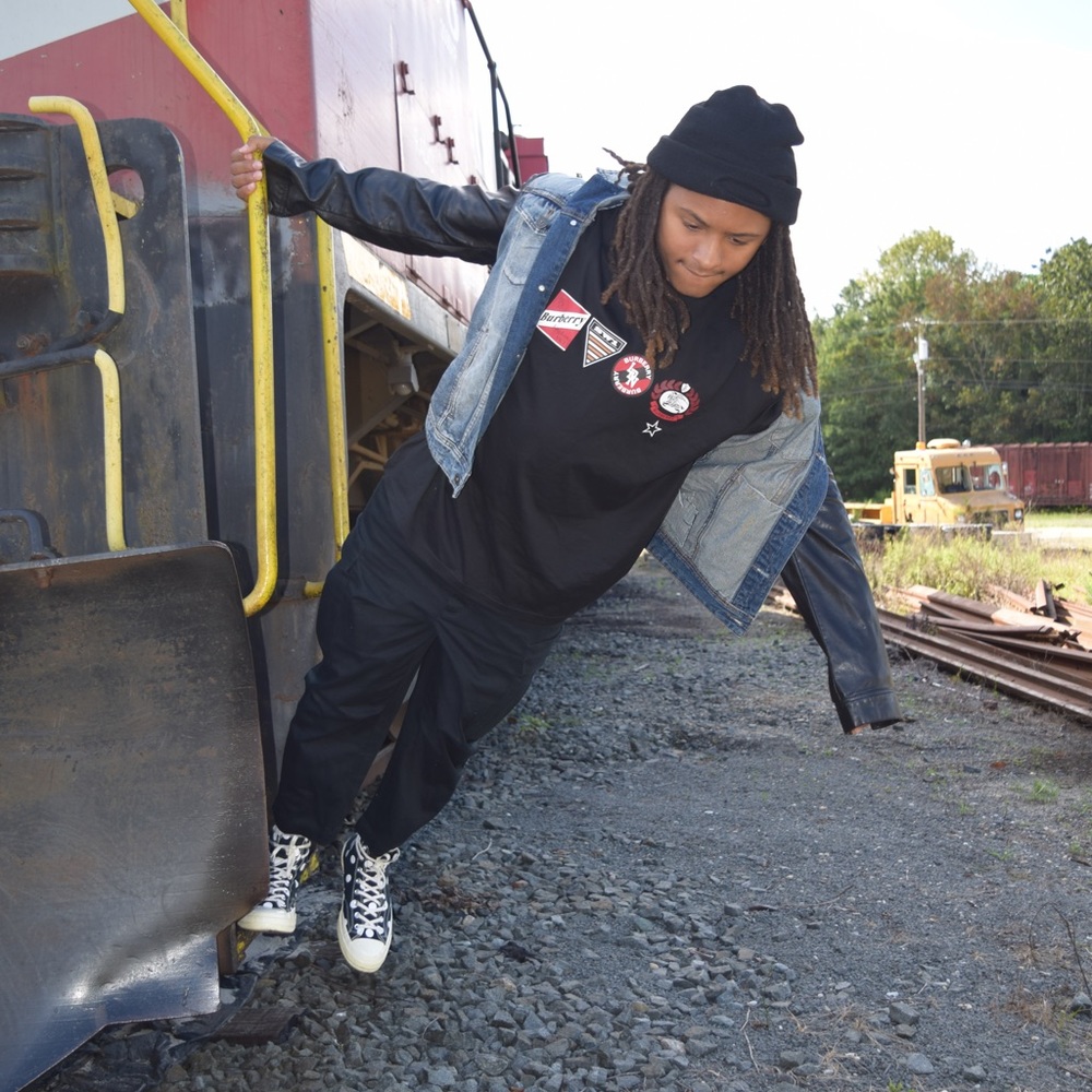 Meet your Posher, Dazzy